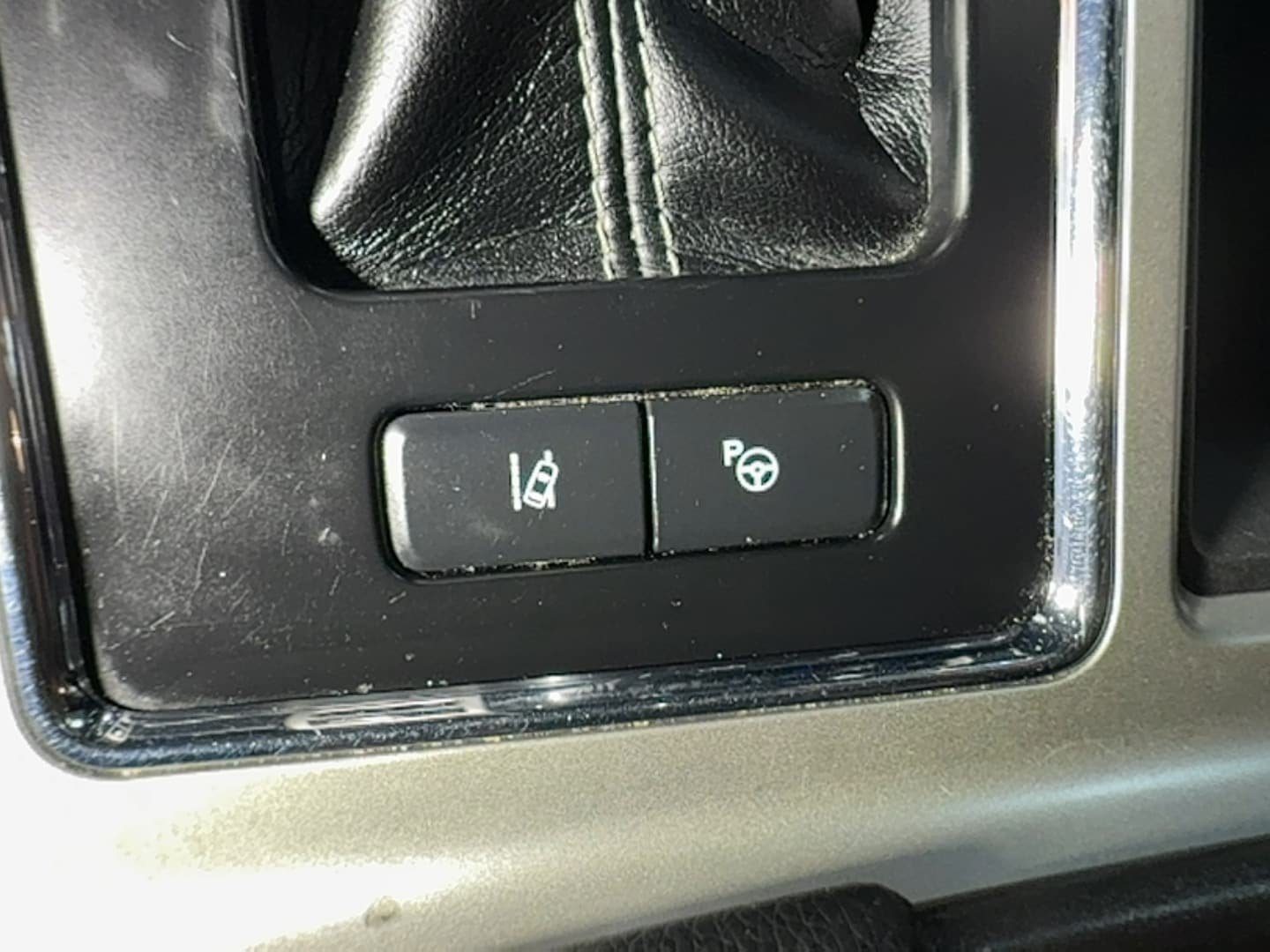 Used 2020 Ford F150 Lariat w/ Equipment Group 502A Luxury AWD/4WD image 44