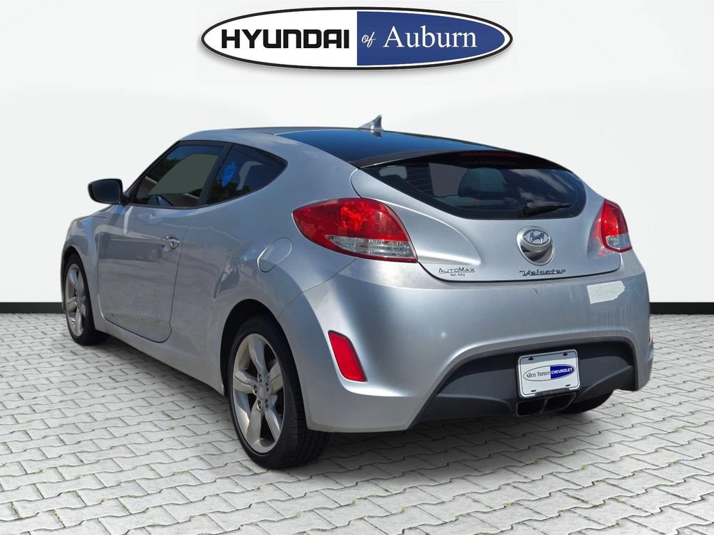 Used 2012 Hyundai Veloster FWD image 8