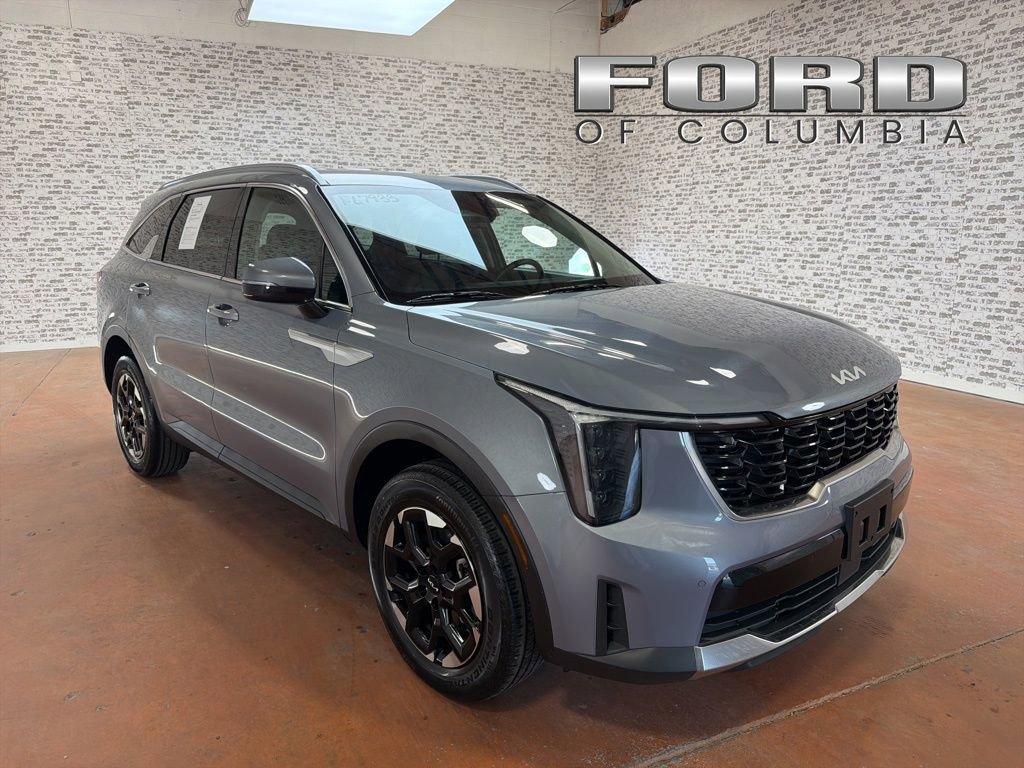 Used 2024 Kia Sorento S