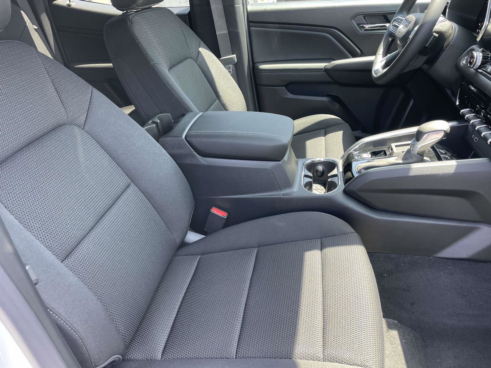 New 2026 GMC Canyon Elevation w/ Convenience Package RWD image 27