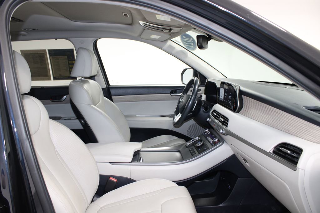 Used 2021 Hyundai Palisade SEL w/ Premium Package FWD image 28