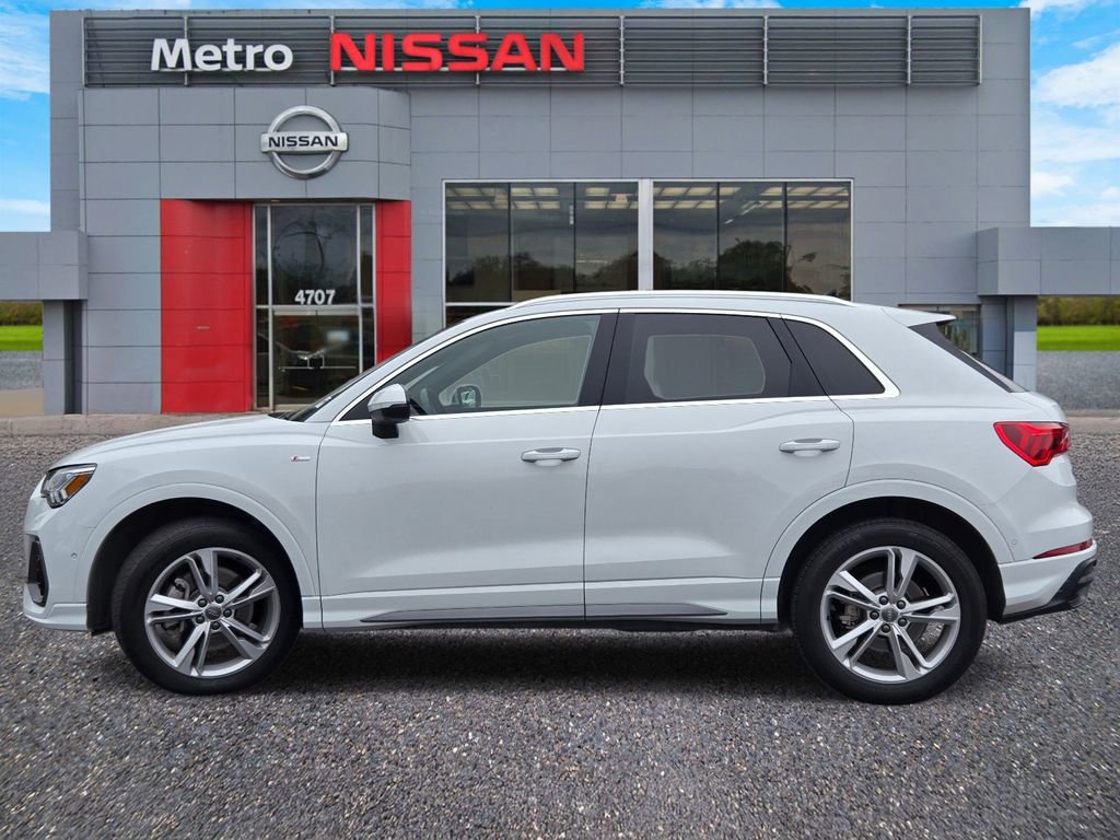 Used 2020 Audi Q3 2.0T Prestige AWD/4WD image 3