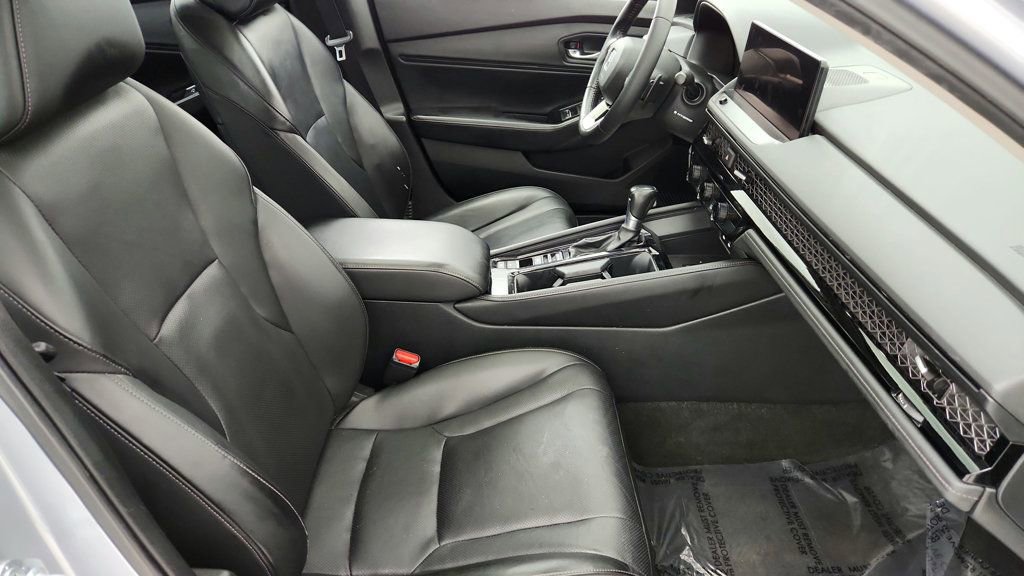 Used 2023 Honda Accord Touring image 24