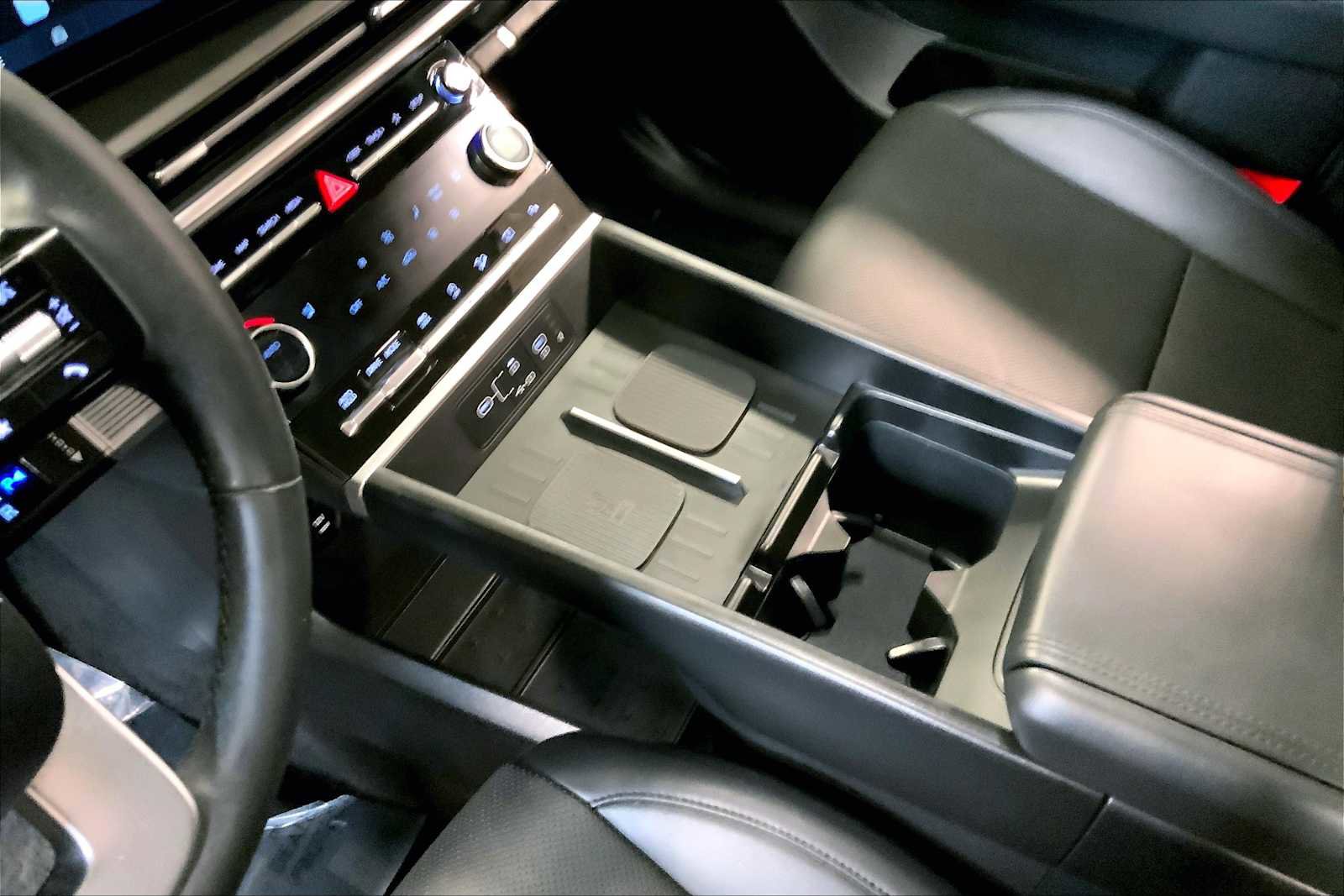 Used 2024 Hyundai Santa Fe SEL image 15