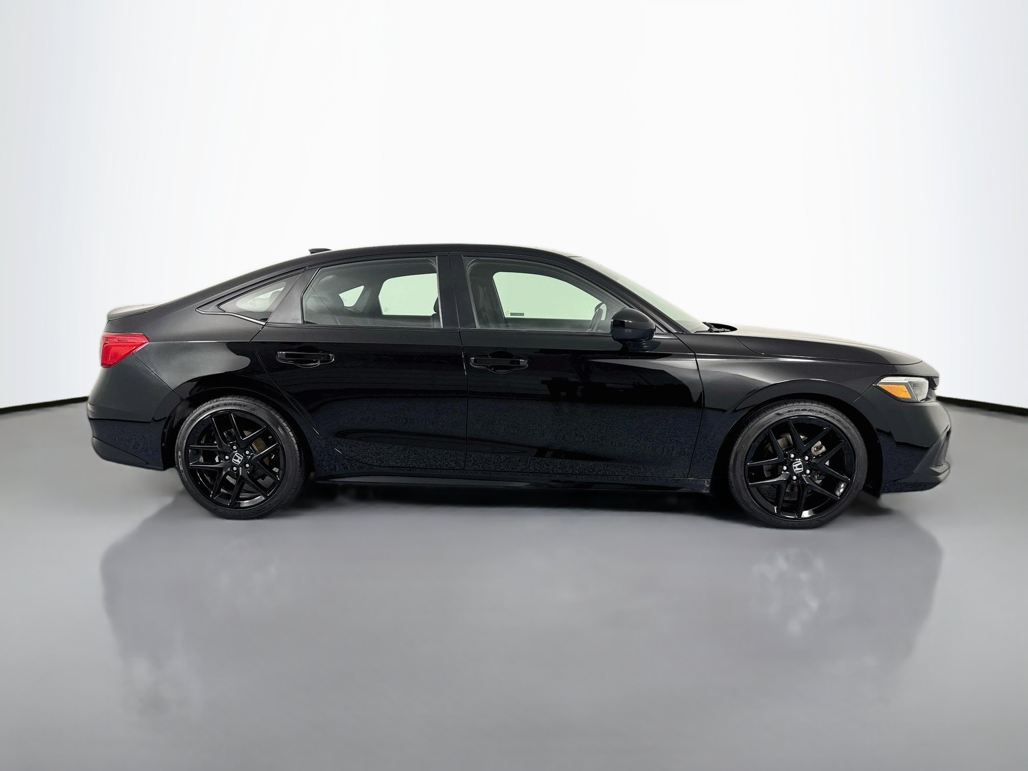 Certified 2024 Honda Civic Sport image 4