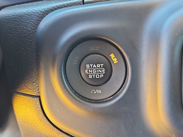 Used 2021 Jeep Wrangler Sport image 21