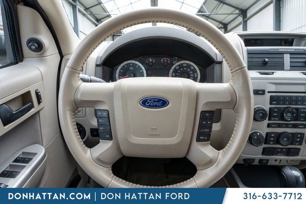 Used 2011 Ford Escape XLT image 6