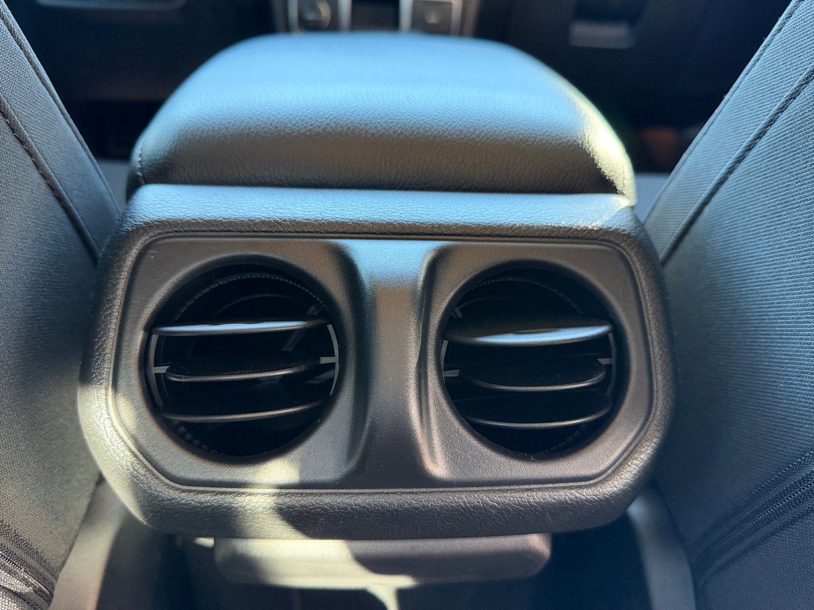 Used 2023 Jeep Gladiator Sport w/ Trailer Tow Package image 32