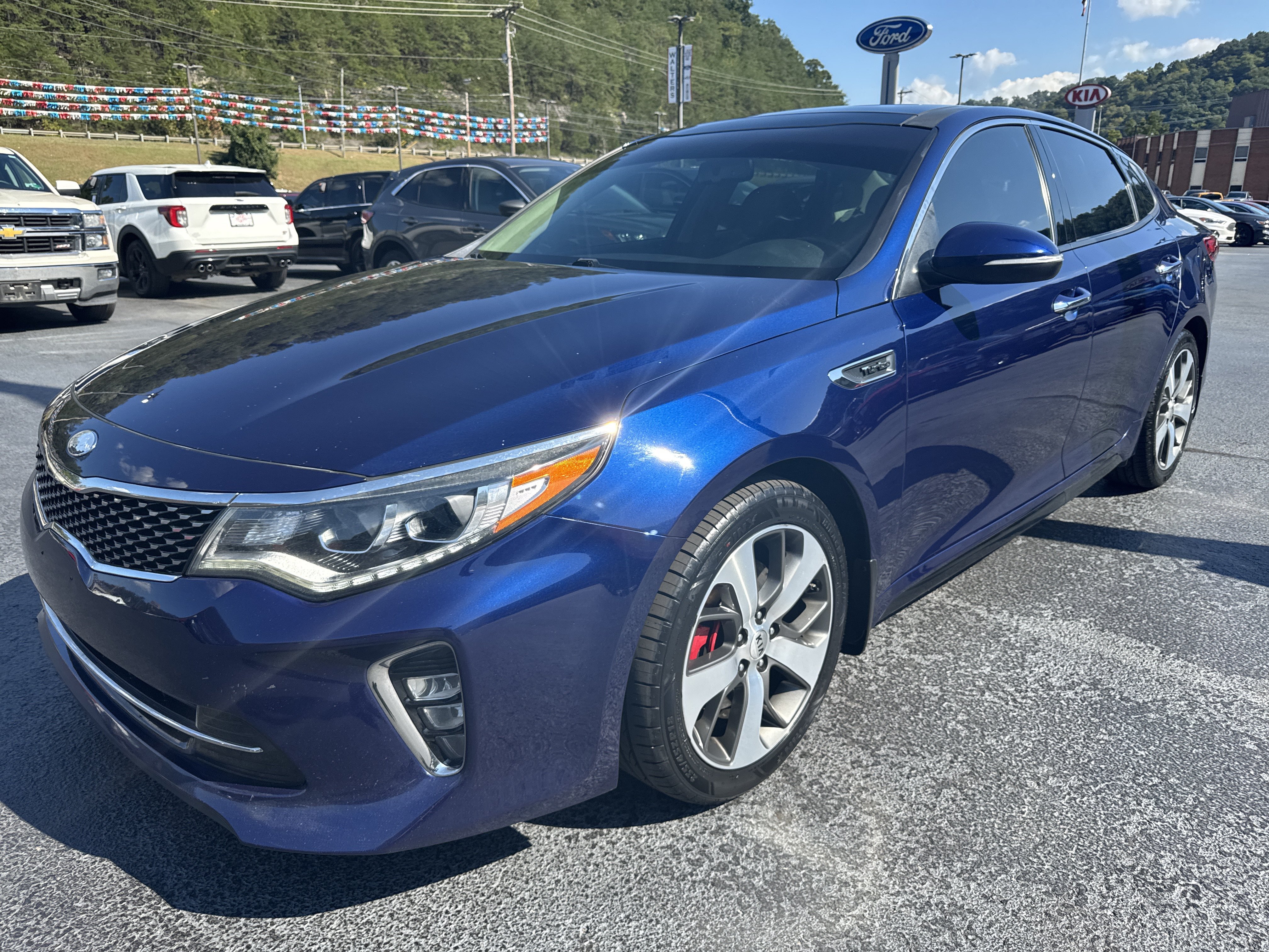 Used 2018 Kia Optima SX FWD image 3