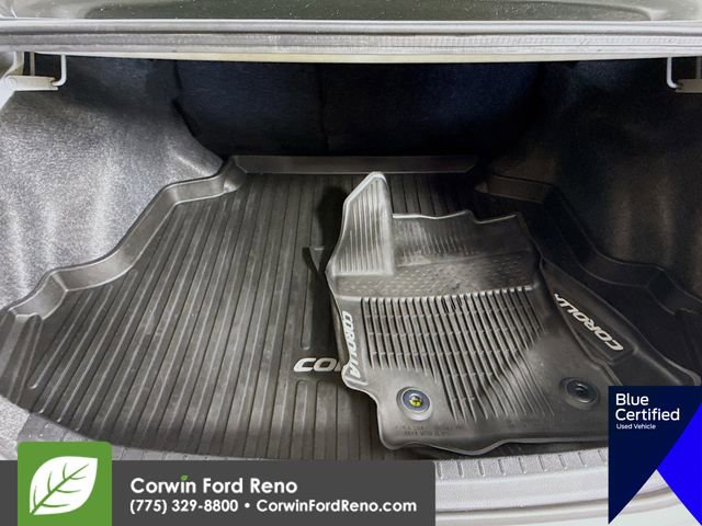 Used 2017 Toyota Corolla SE FWD image 26