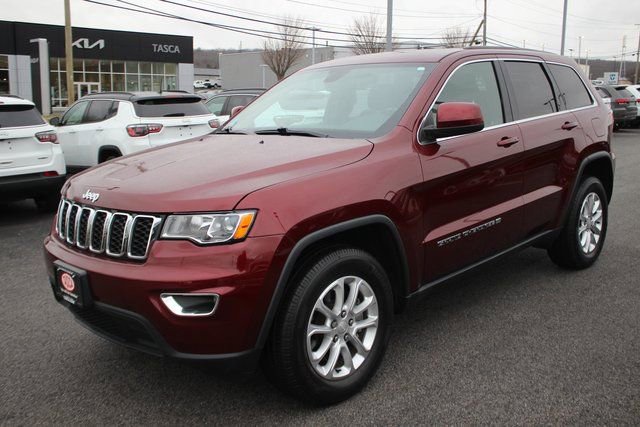 Used 2022 Jeep Grand Cherokee Laredo X image 2