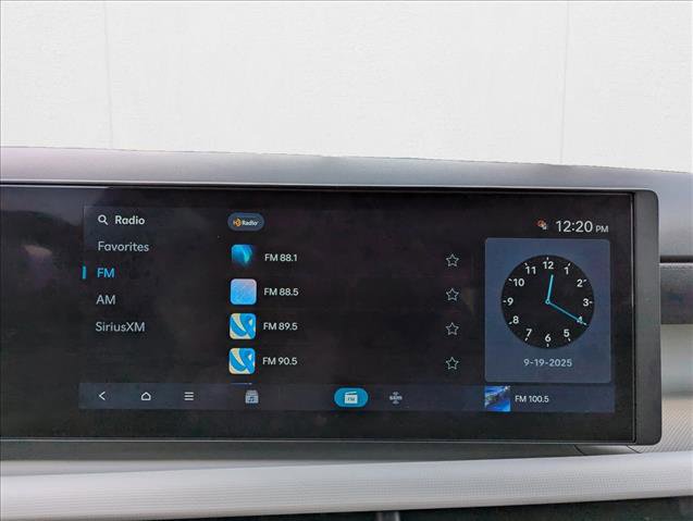 New 2026 Hyundai Tucson SEL image 16