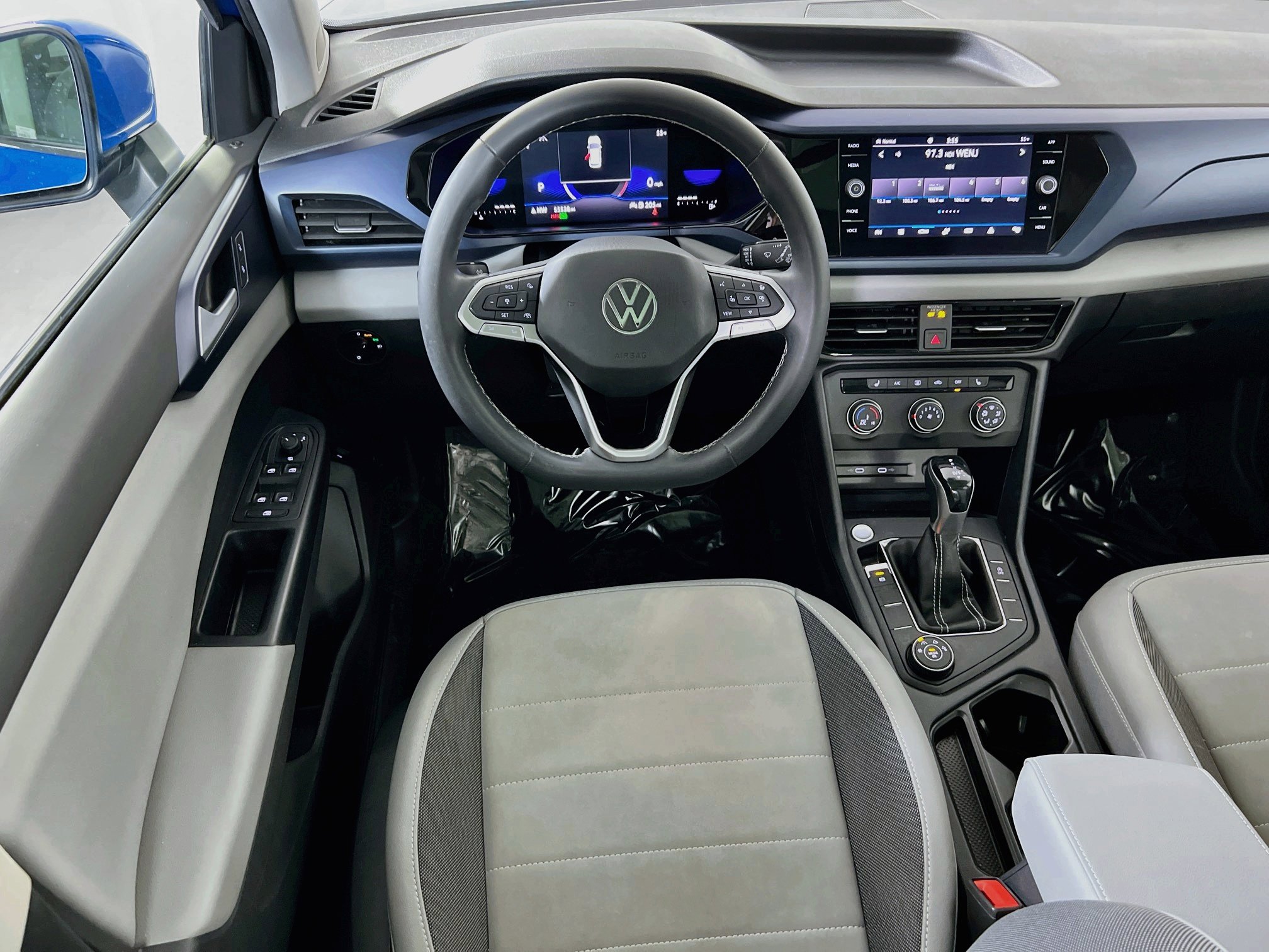 Used 2022 Volkswagen Taos SE AWD/4WD image 22