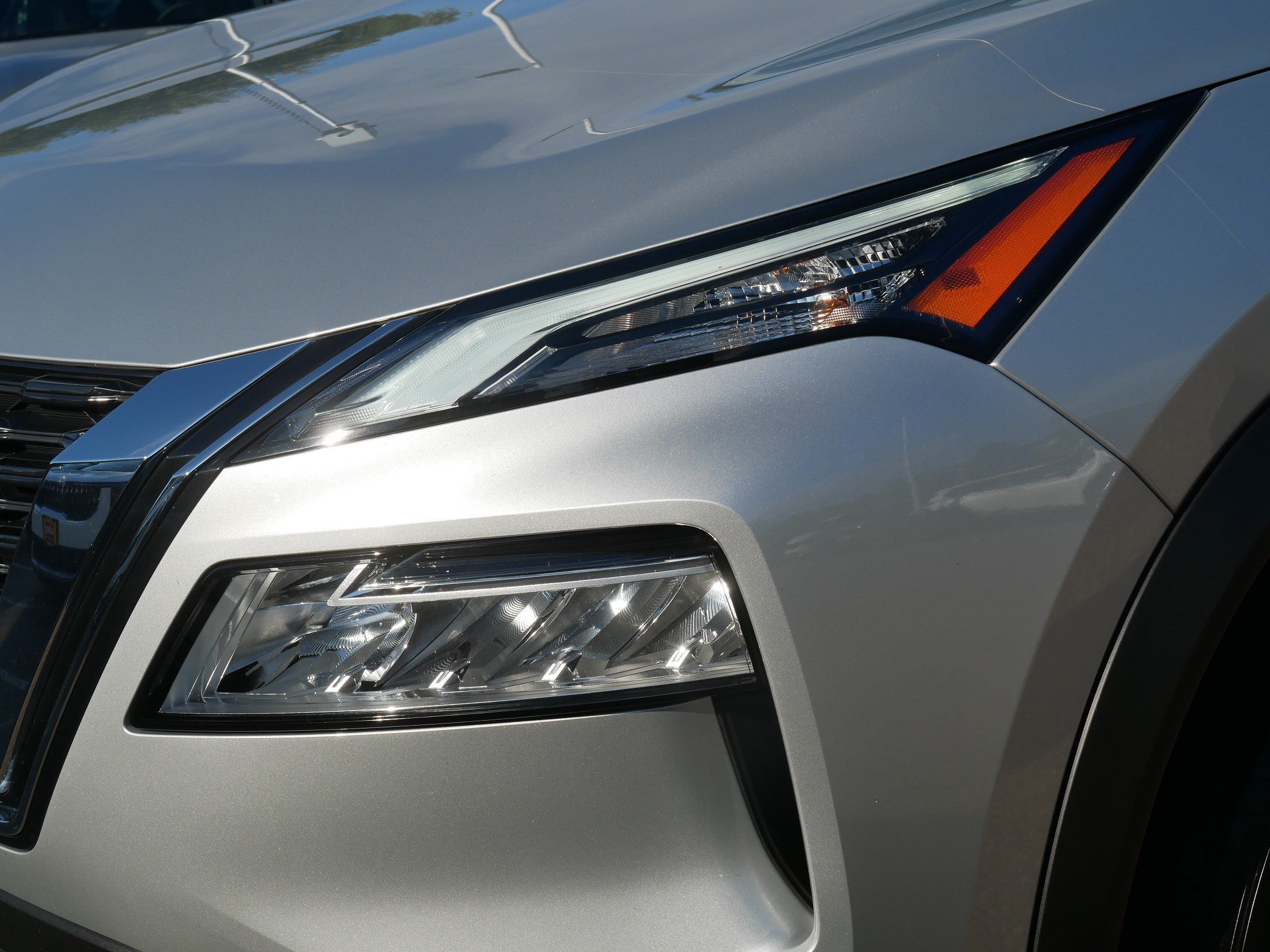 Certified 2023 Nissan Rogue SV AWD/4WD image 16