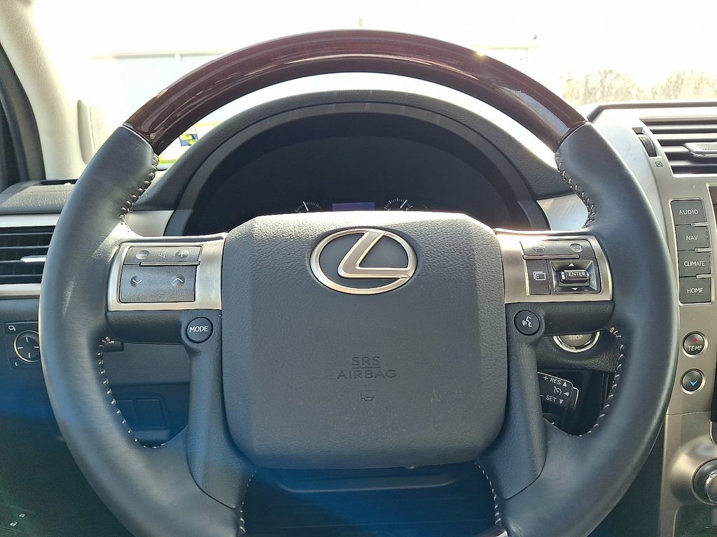 Used 2019 Lexus GX 460 image 21