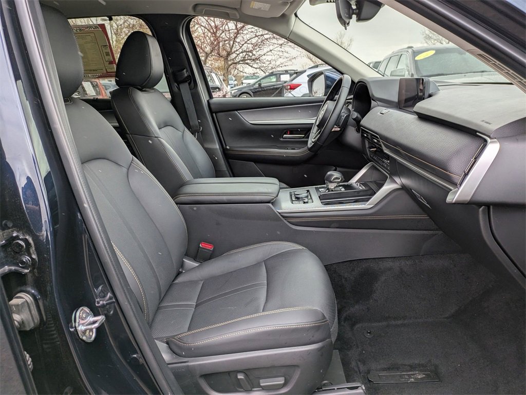 Used 2024 MAZDA CX-90 Plug-In Hybrid w/ Preferred image 27