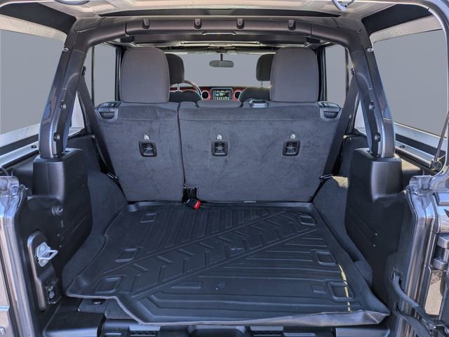 Used 2021 Jeep Wrangler Unlimited Rubicon image 14