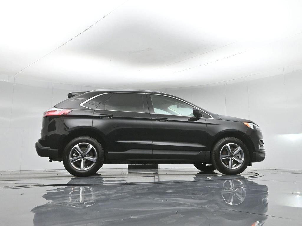 Used 2024 Ford Edge SEL w/ Convenience Package AWD/4WD image 8