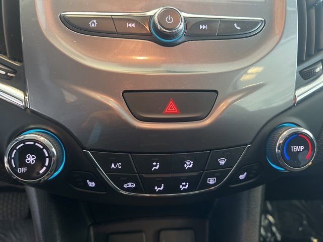 Used 2017 Chevrolet Cruze LT w/ Convenience Package image 20