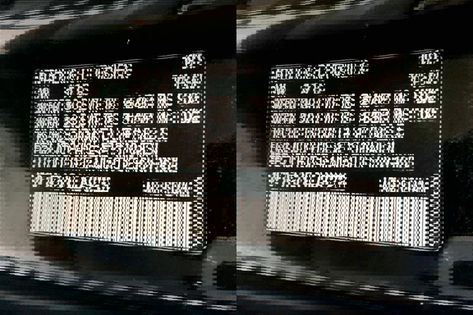 Used 2020 Porsche Cayenne Turbo image 36