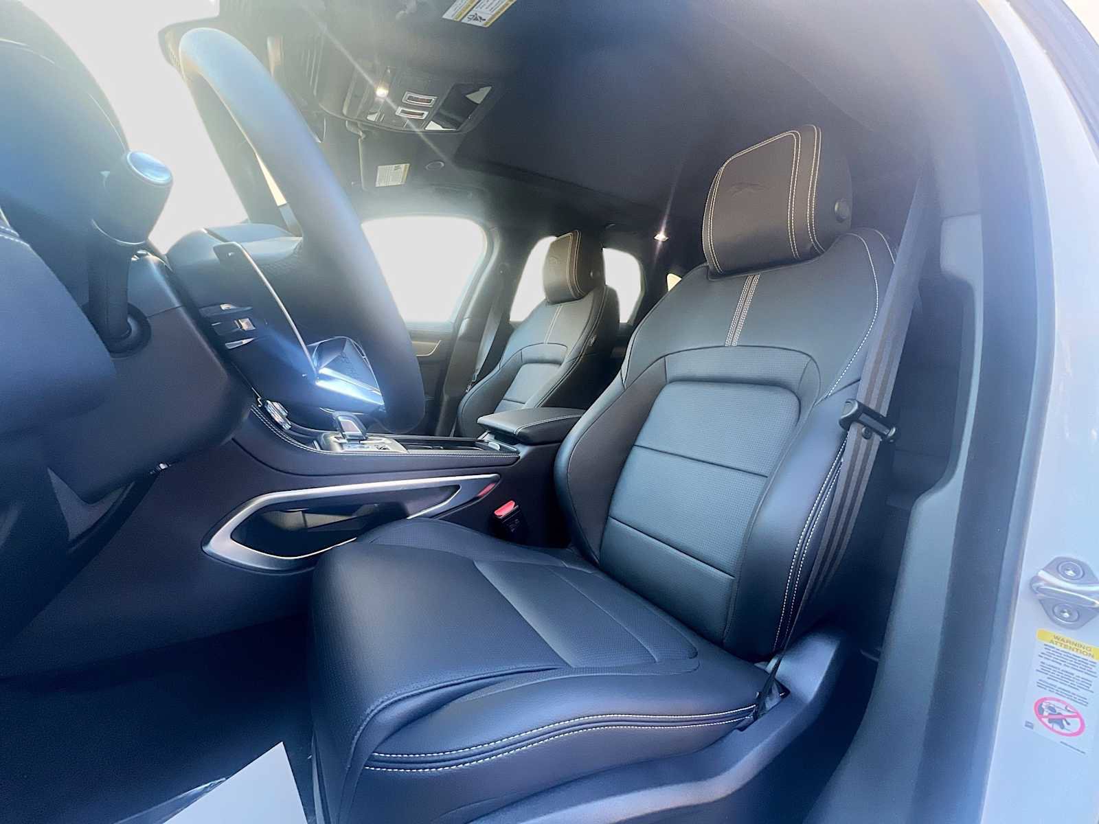 New 2026 Jaguar F-PACE R-Dynamic S image 14