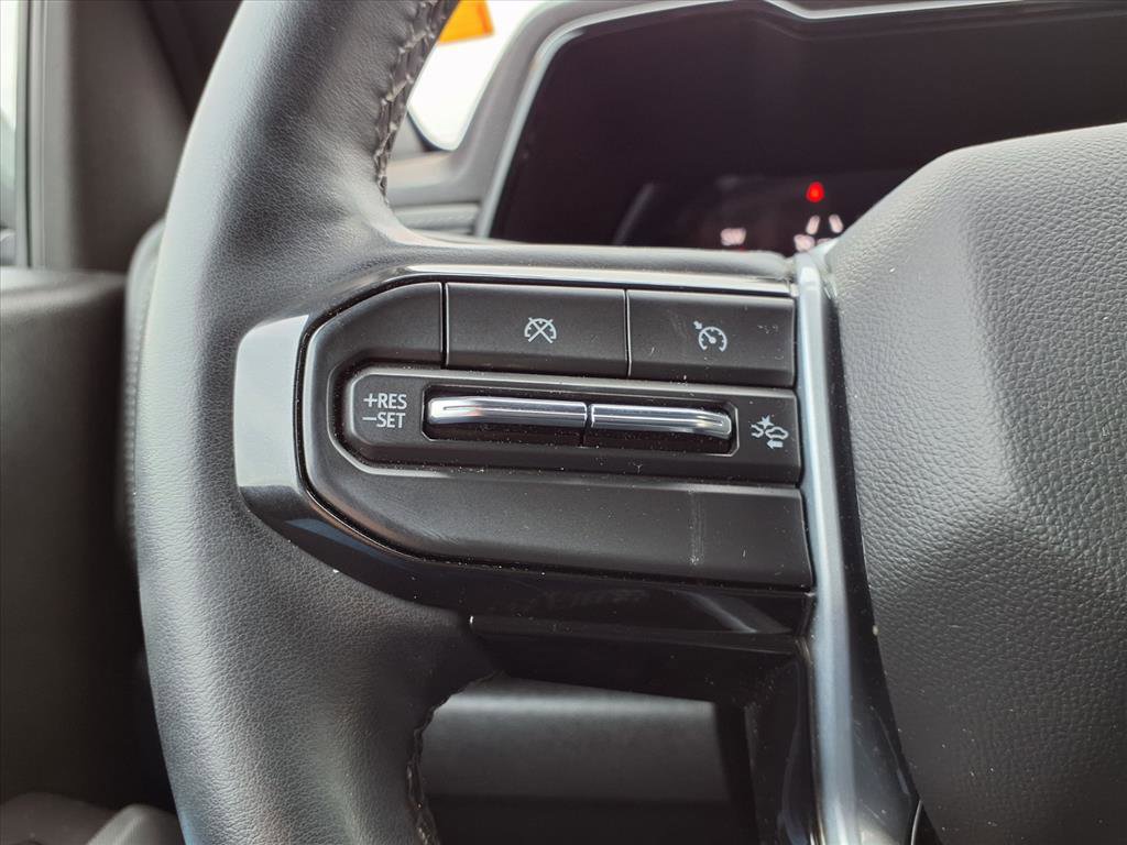 Used 2023 Chevrolet Colorado LT w/ LT Convenience Package III image 19