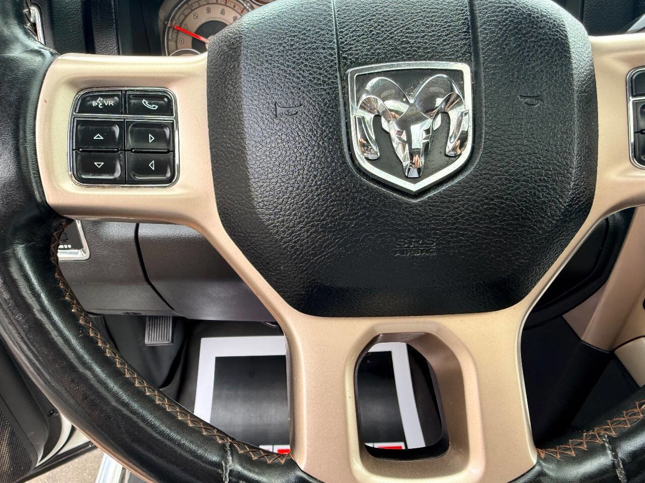 Used 2017 RAM 2500 Longhorn w/ Convenience Group AWD/4WD image 25