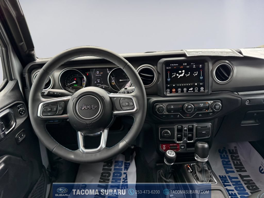 Used 2023 Jeep Wrangler Unlimited Rubicon 4xe AWD/4WD image 12