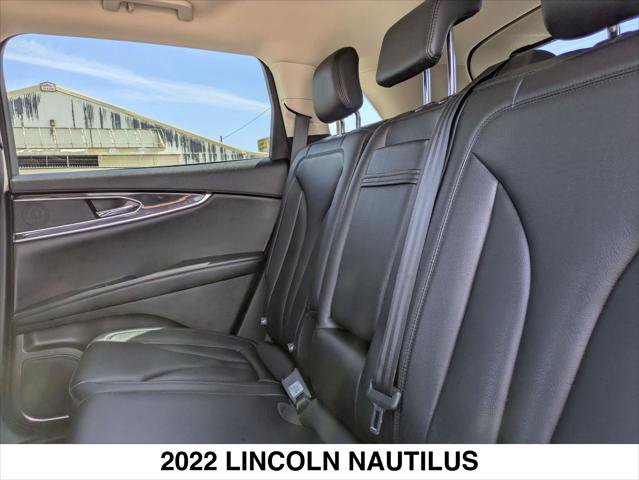 Certified 2022 Lincoln Nautilus FWD w/ Premium Package image 25