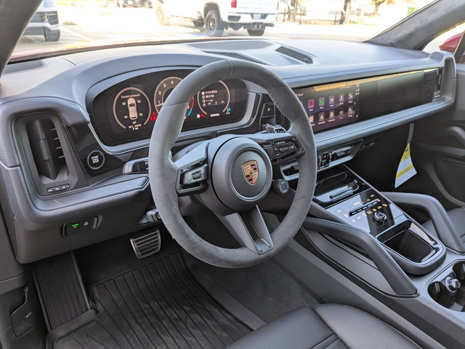 New 2026 Porsche Cayenne GTS image 4