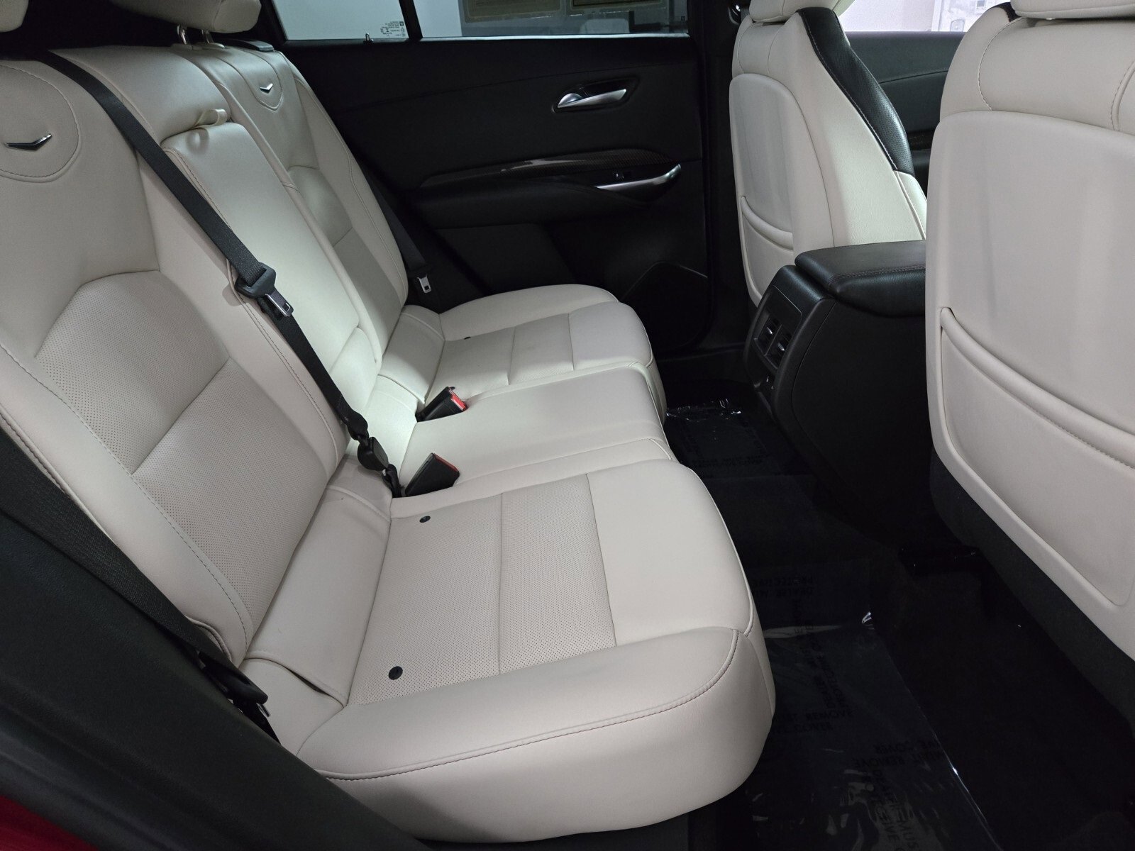 Used 2023 Cadillac XT4 Sport image 18