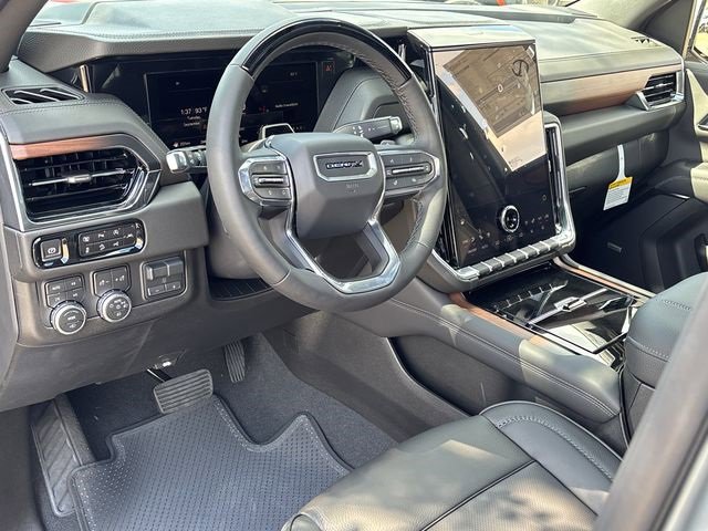 New 2026 GMC Yukon XL Denali w/ Denali Reserve Package image 10