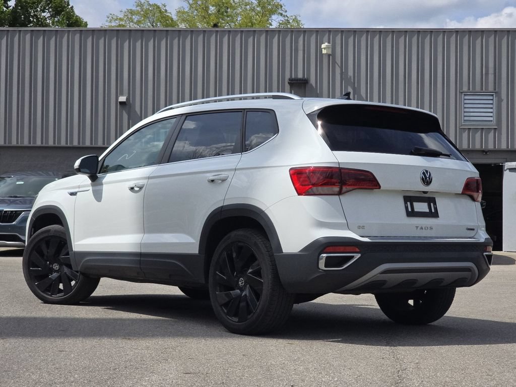 Used 2023 Volkswagen Taos SE w/ Panoramic Sunroof Package AWD/4WD image 13