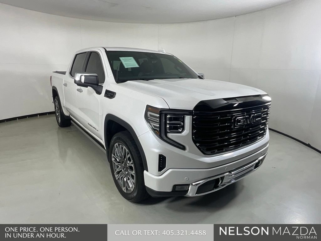 Used 2025 GMC Sierra 1500 Denali Ultimate AWD/4WD image 3