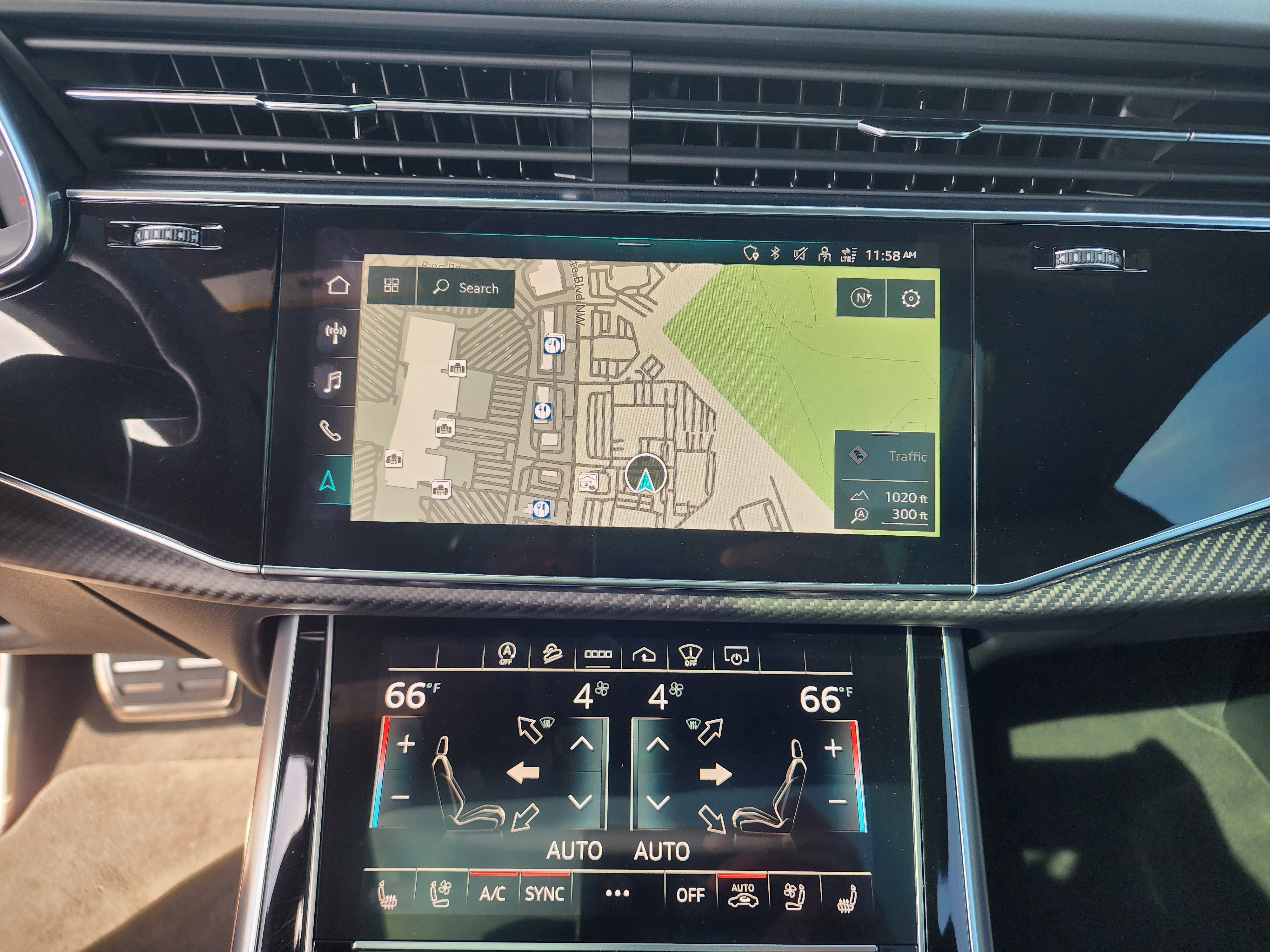 Used 2022 Audi RS Q8 w/ Carbon Optic Package image 33