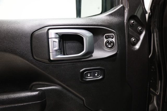 Used 2023 Jeep Wrangler Unlimited w/ Cold Weather Group AWD/4WD image 21