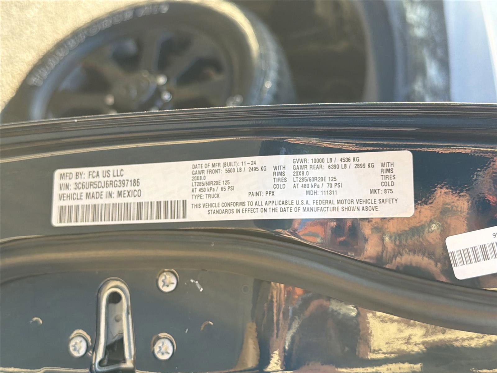 Used 2024 RAM 2500 Big Horn w/ Night Edition image 32