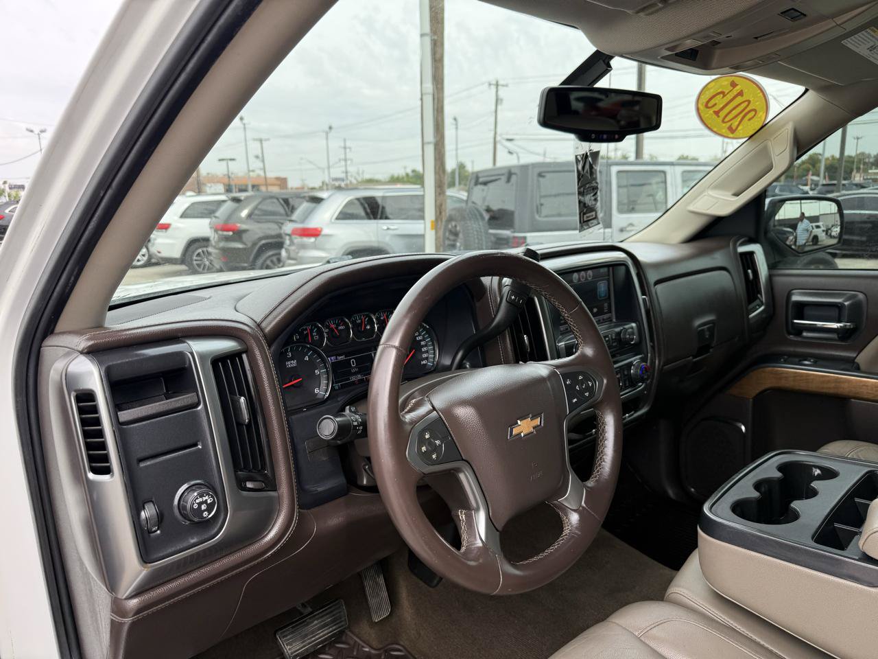 Used 2015 Chevrolet Silverado 1500 LTZ RWD image 8