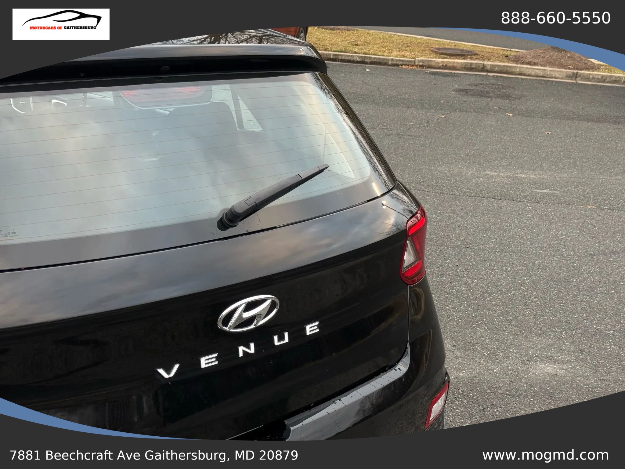 Used 2023 Hyundai Venue SE w/ Cargo Package image 5
