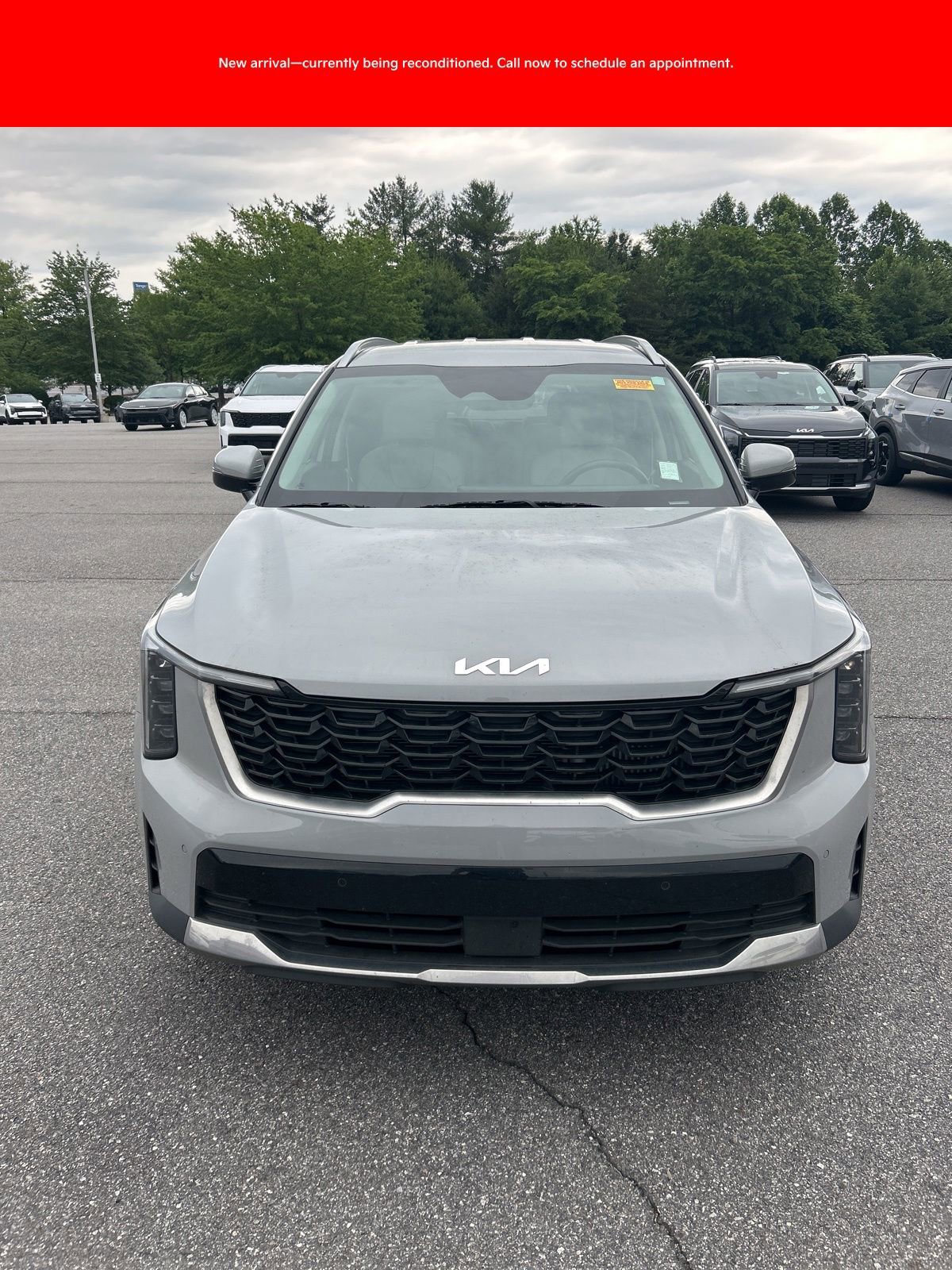 Certified 2025 Kia Sorento EX AWD/4WD image 3