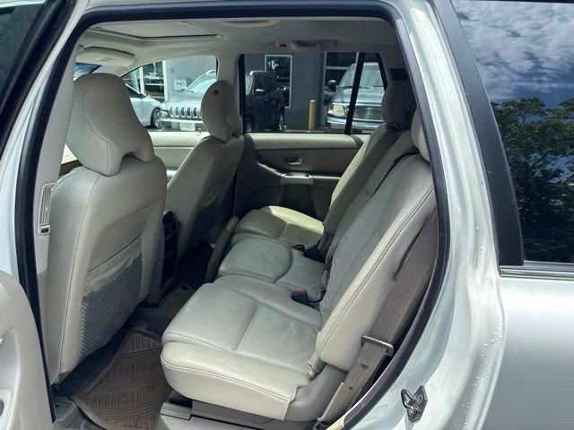 Used 2004 Volvo XC90 T6 AWD/4WD image 11