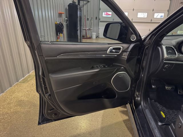 Used 2015 Jeep Grand Cherokee SRT w/ Trailer Tow Group IV image 10