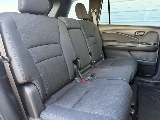 Used 2021 Honda Passport Sport image 28