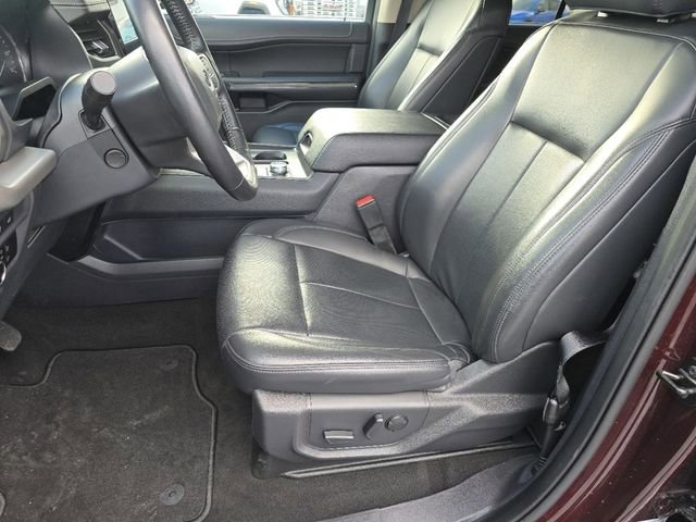 Used 2024 Ford Expedition Max XLT image 27