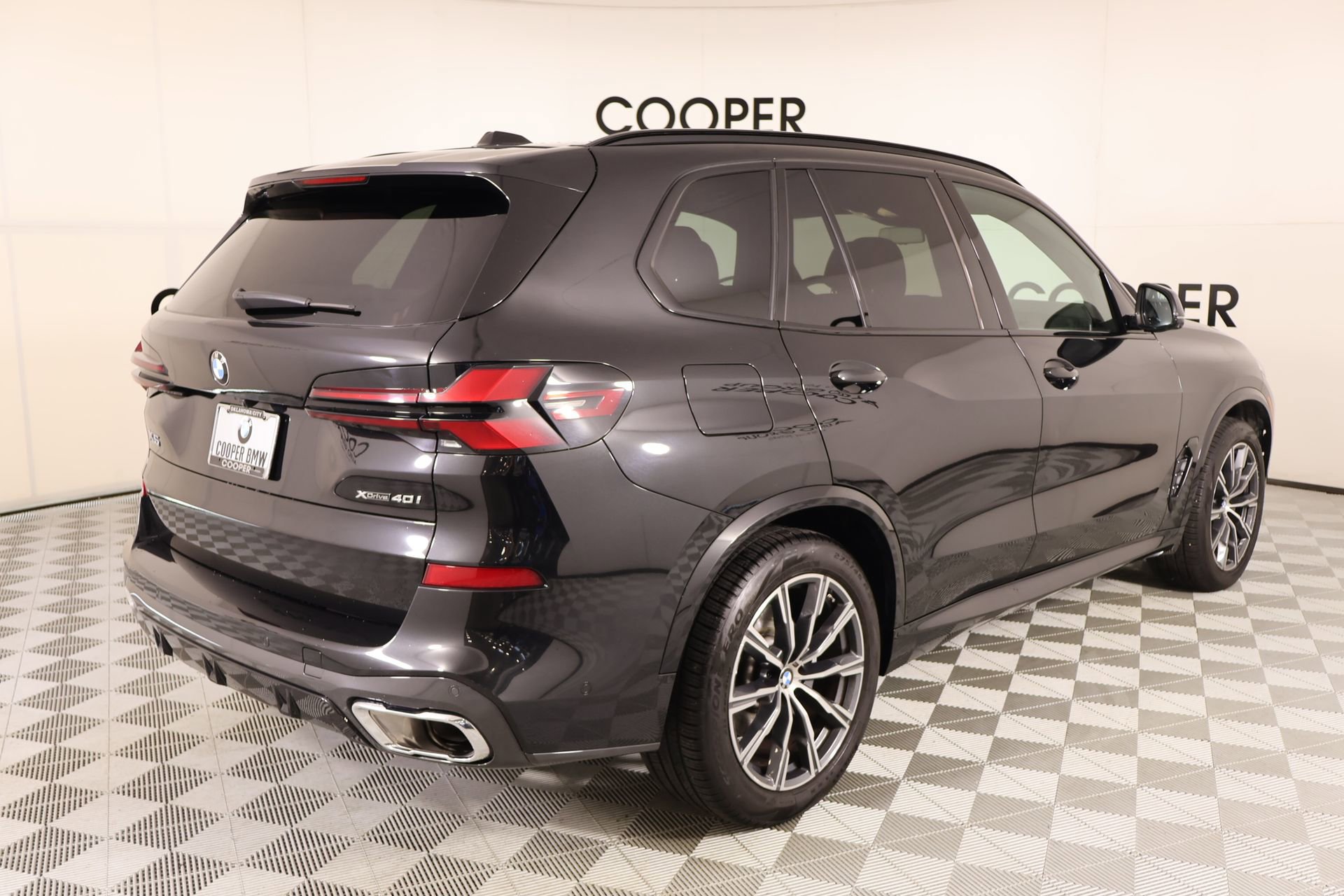 Used 2026 BMW X5 xDrive40i AWD/4WD image 22