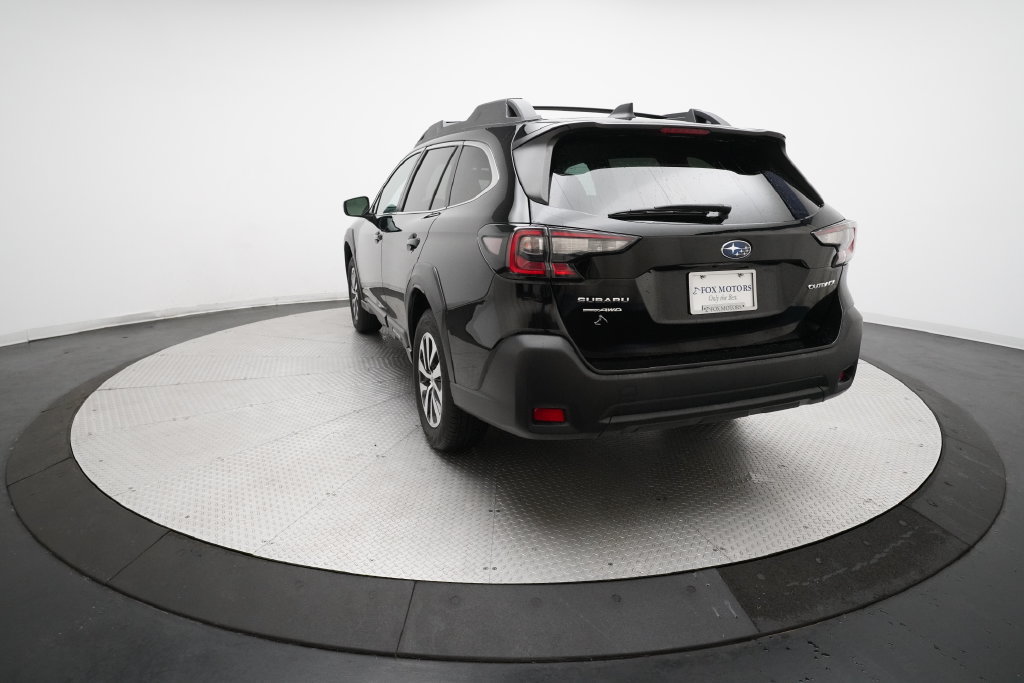 Used 2024 Subaru Outback Premium AWD/4WD image 33