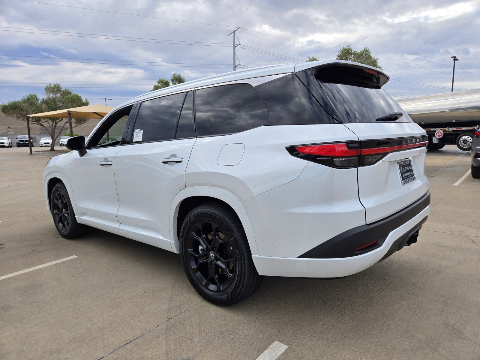 New 2026 Lexus TX 350 AWD image 4