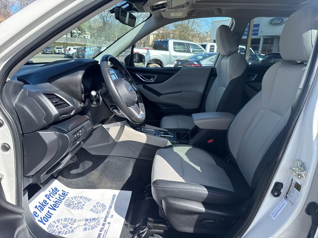 Used 2022 Subaru Forester Premium image 21