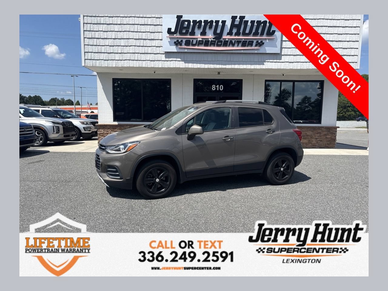 Used 2022 Chevrolet Trax LT w/ Driver Confidence Package AWD/4WD image 1