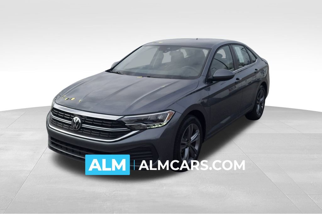 Used 2024 Volkswagen Jetta SE